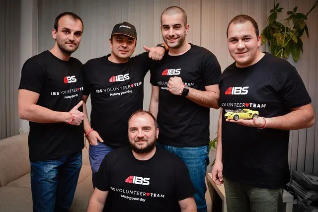 IBS volunteer team in Making your day T-shirts